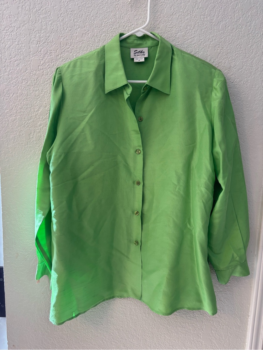Vintage 90s Lime Green Pure Silk Blouse Silks by Joan Leslie size 18